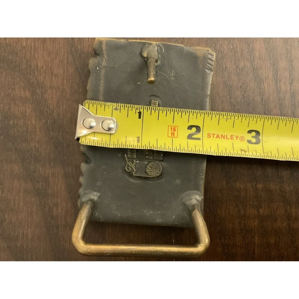 Vintage Siskiyou Newsman Belt Buckle Solid Bronze Truth Justice Americana‎